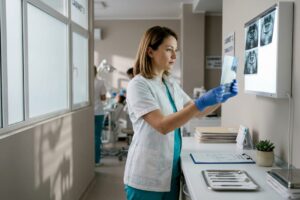 Ghid complet: tipuri de radiografii dentare și cum le alegi