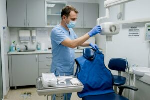Pregătirea corectă pentru radiografie dentară: tot ce trebuie să știi