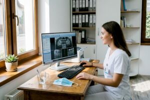 Ce înseamnă termenii uzuali din radiologia dentară digitală