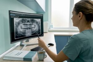 Radiologia digitală: cheia unui diagnostic dentar sigur și rapid
